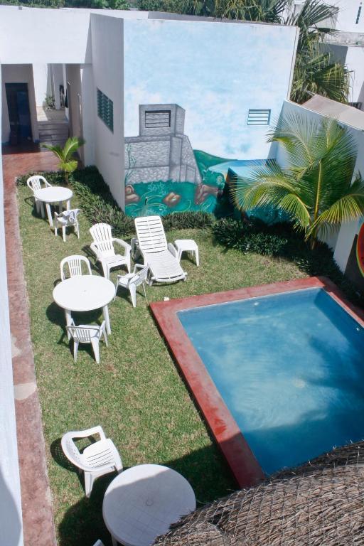 Hostal Vive La Vida Playa del Carmen Esterno foto