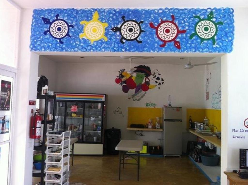 Hostal Vive La Vida Playa del Carmen Esterno foto