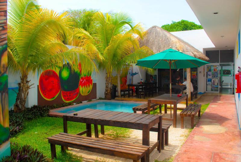 Hostal Vive La Vida Playa del Carmen Esterno foto